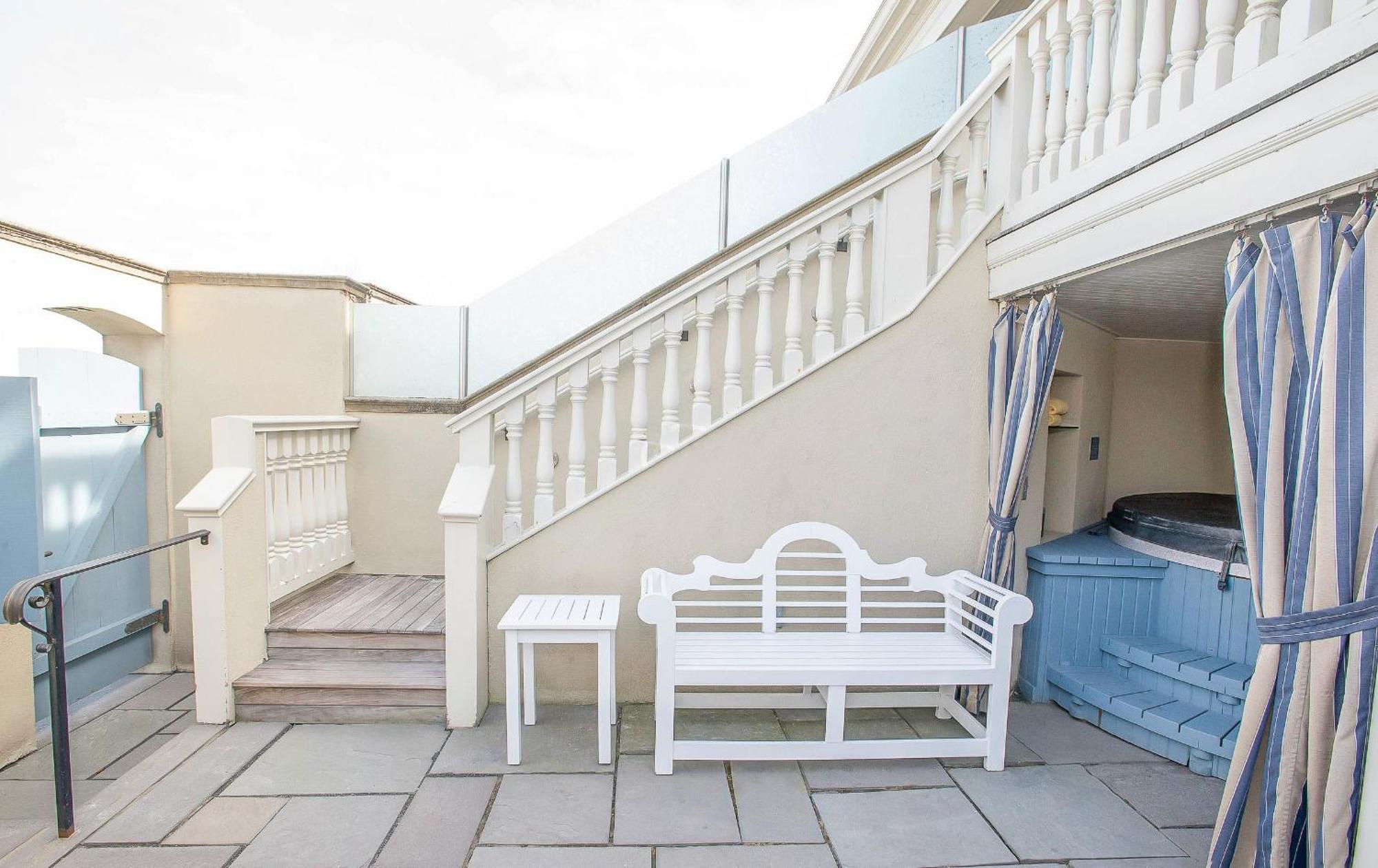 The Chanler At Cliff Walk Newport Exterior photo